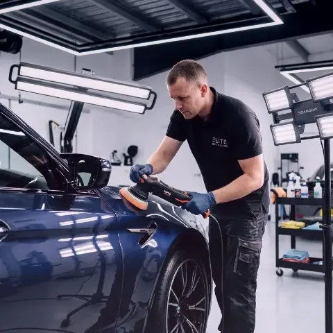 Garn Faden – Showroom-Pflege